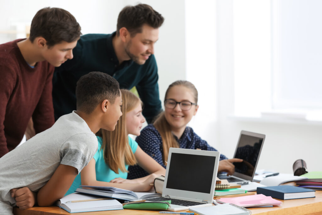 Coding For Kids Online, Online Coding Classes For Kids | CodeNBeyond